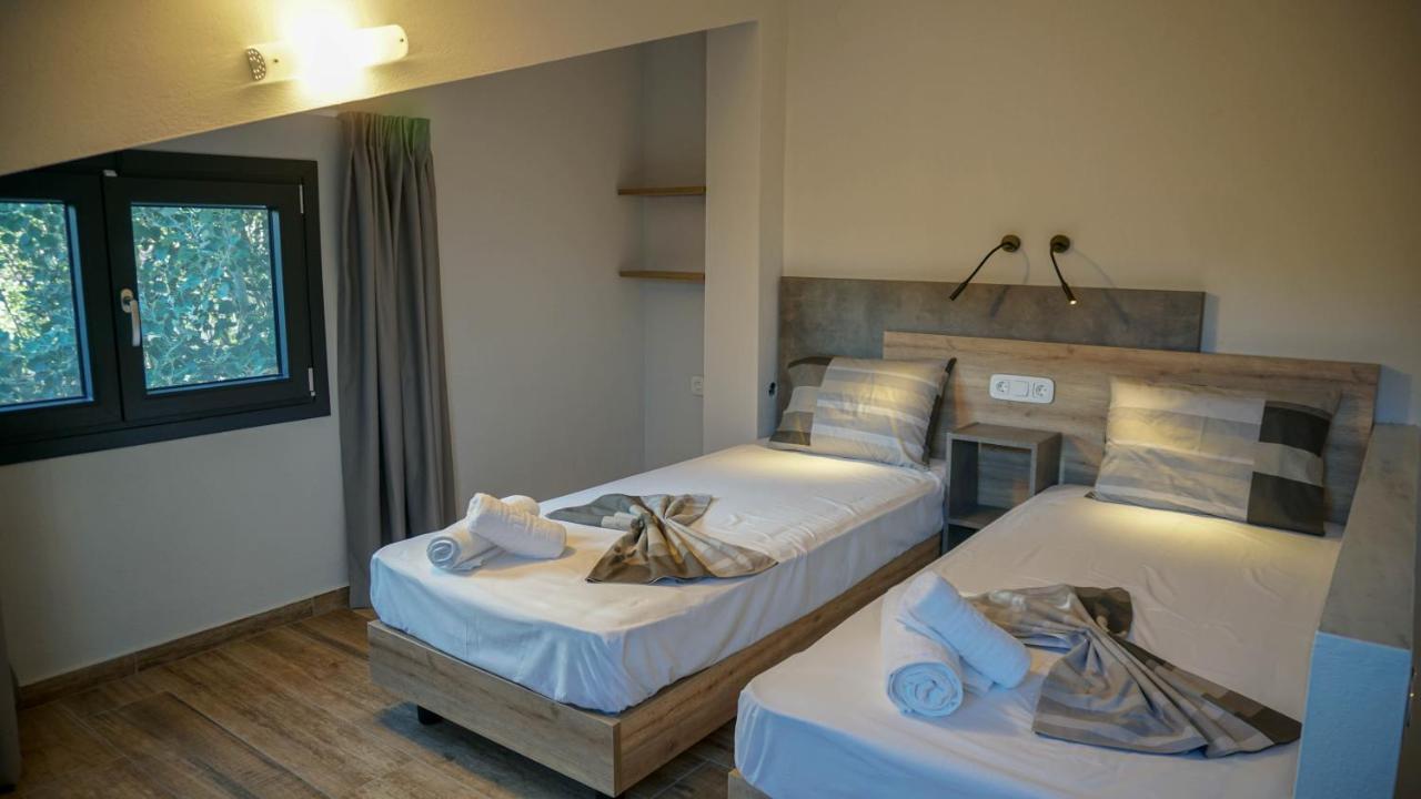 Apartamento Enalia Luxury Living Nikiti  Exterior foto